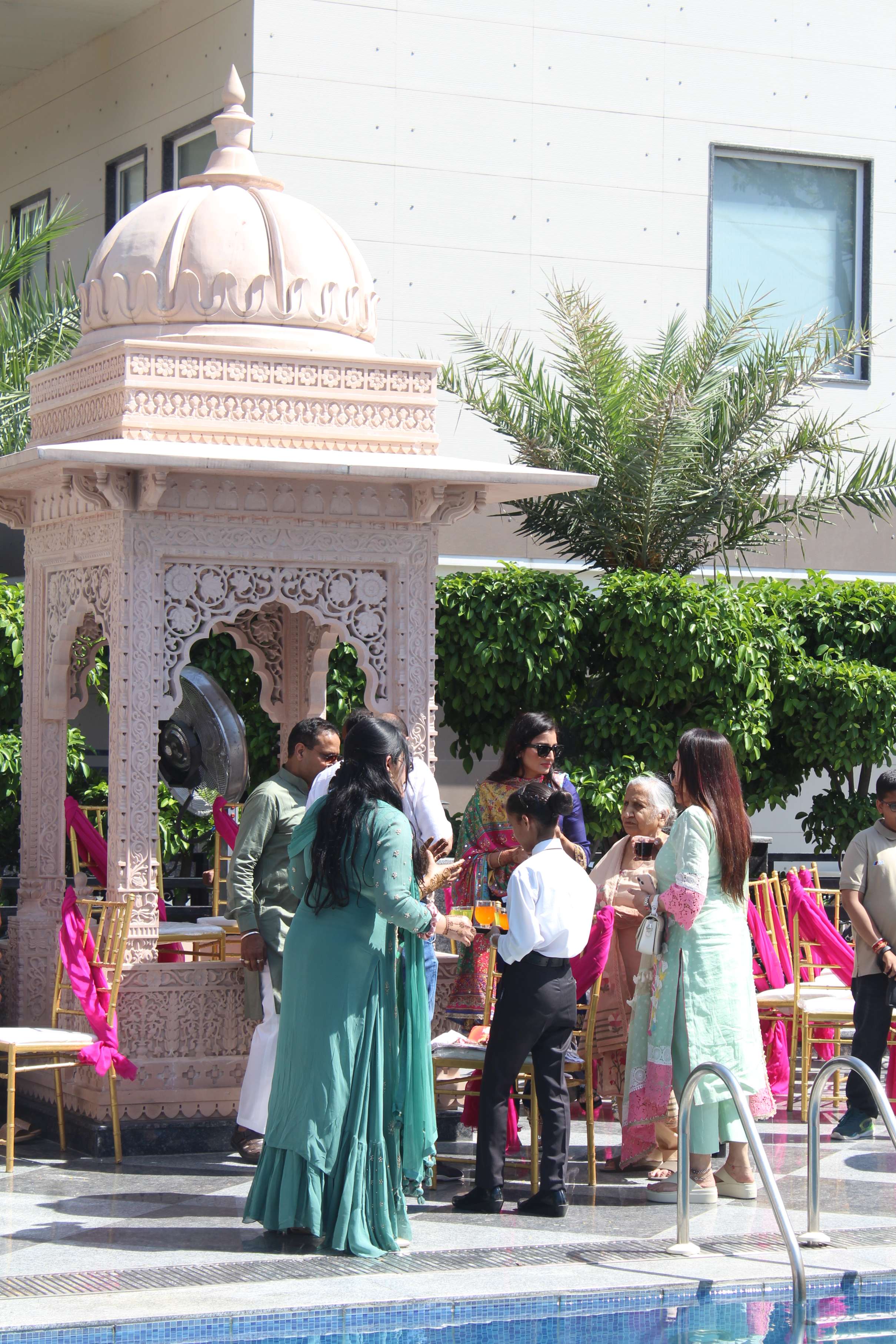 “Explore Dharamshala: A Luxury Stay at Dhauladhar Heights Resort”